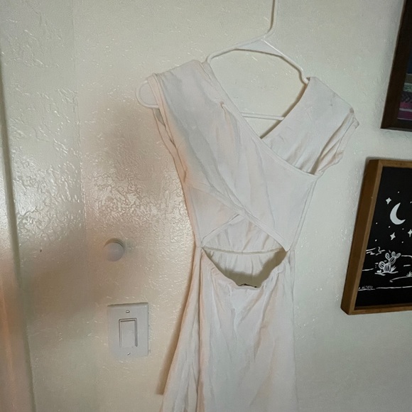 Brandy Melville dress - Picture 2 of 6